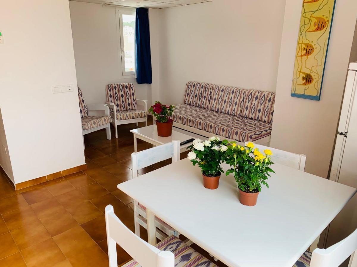 Apartamentos Ebusus Santa Eulària des Riu Extérieur photo